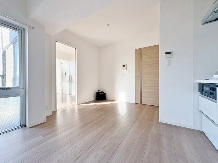 居間 豊かな居住性と、安心感を満たすクオリティが見事に調和した住空間。