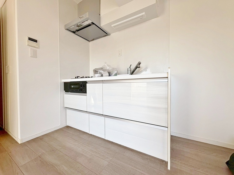 キッチン 洗練されたスタイリッシュなデザイン性と使いやすさを備えた仕様。