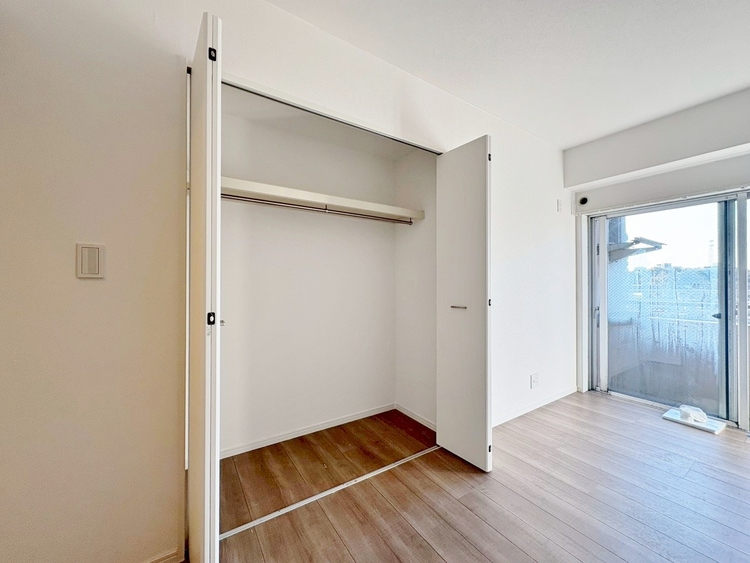 収納 居室にはクローゼットがあり、荷物もスッキリ収納して快適にお過ごしいただけます。