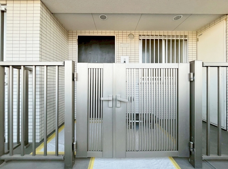 玄関 玄関を開ければ、そこは安らぎのご自宅。