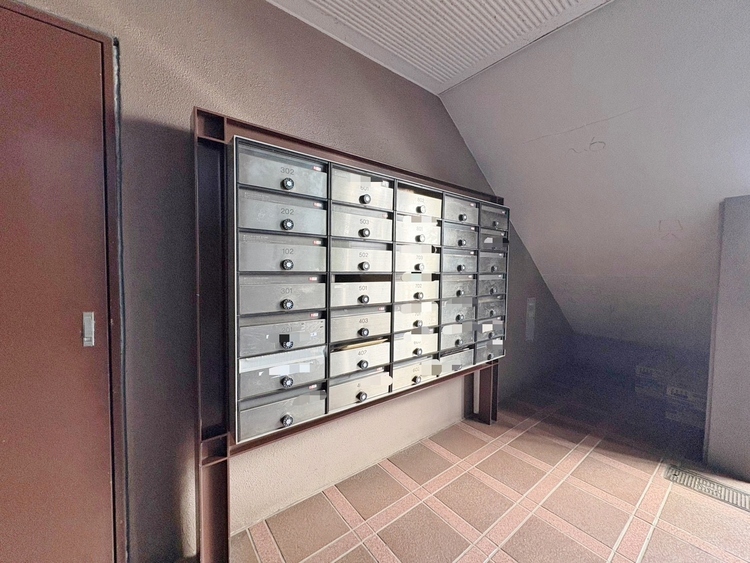 その他 郵便物を受け取るための郵便受けも、きちんと管理されています。