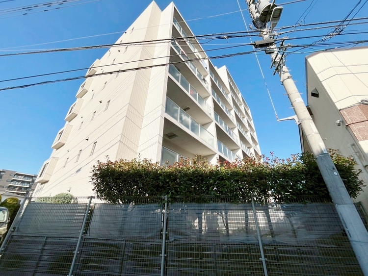 外観 ライフプランニングからローンまで、一貫してご説明させていただきます。お気軽にお問い合わせくださいませ。