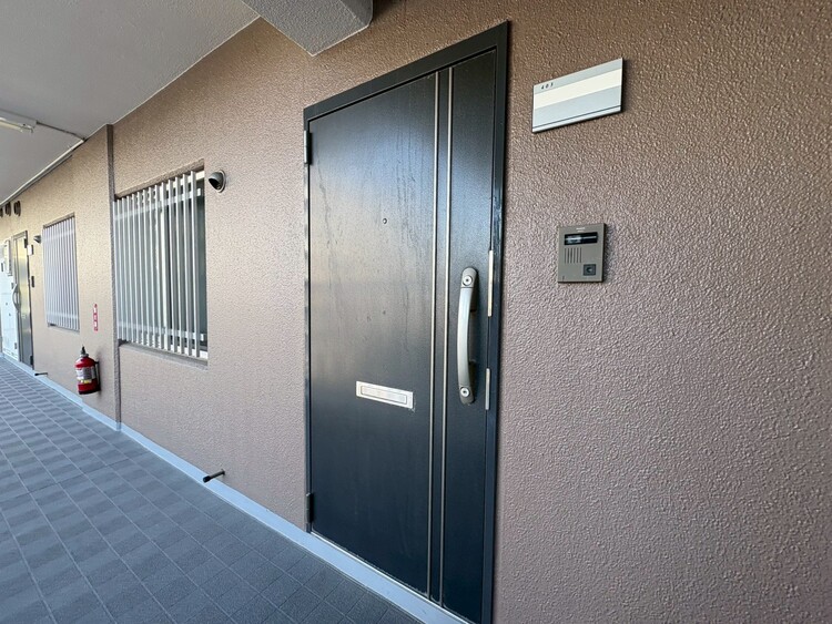 玄関 玄関を開ければ、そこは安らぎのご自宅。