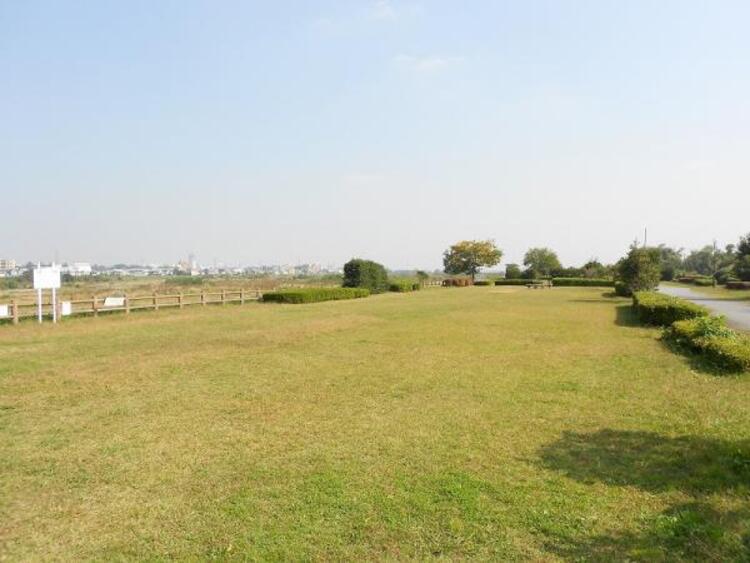 周辺 粟の須緑地迄1000ｍ