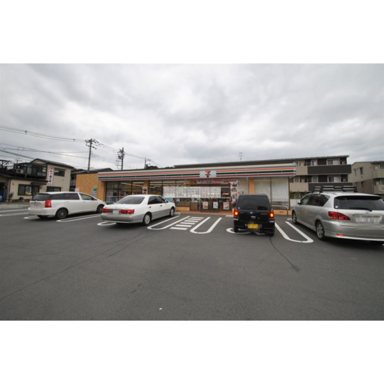 周辺 セブンイレブン狭山富士見東店(約400m)