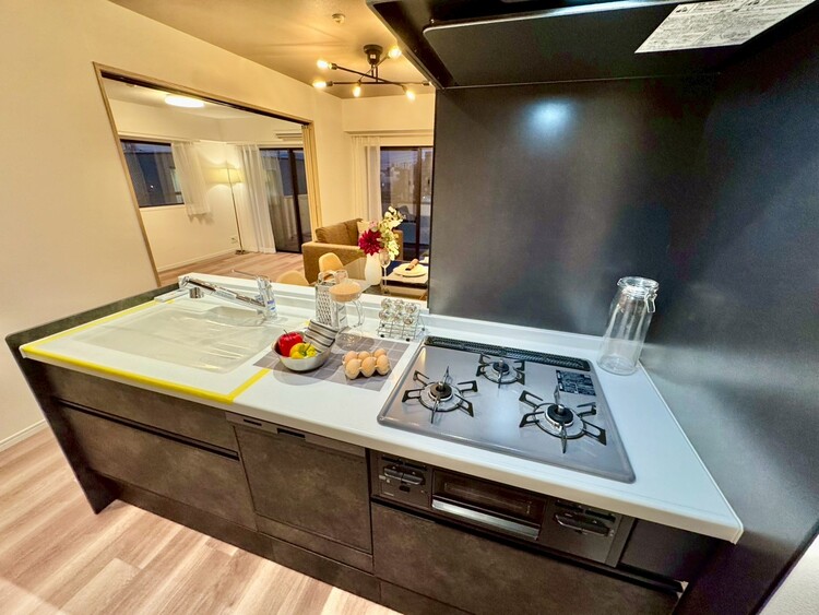 その他 使いやすくスタイリッシュなキッチン空間になっております。