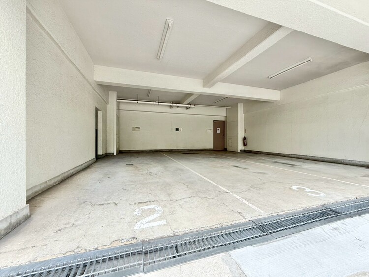 その他 駐車スペースが嬉しいですね。※空き状況は都度ご確認下さい。