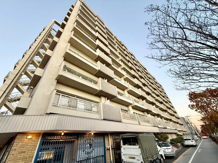 その他 飽きのこないシンプルモダンな外観です。