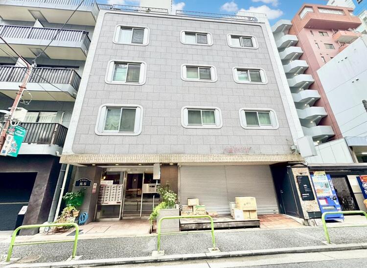 その他 飽きのこないシンプルモダンな外観です。