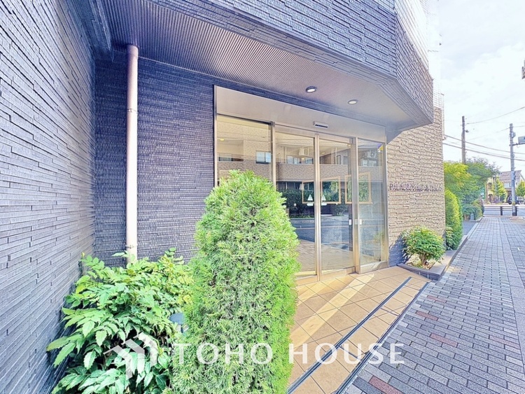 その他 叶えたかったのは落ち着きのあるナチュラルな風合い、そして開放感があるリビング。優雅な気分に浸れる幸せな時間を家族が自然と集まりたくなるこの空間で。