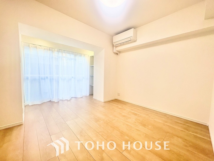 内装 【PRIVATE ROOM】◆快適◆な暮らしに不可欠な収納スペース。快適さとともに思い出も詰まっていく。