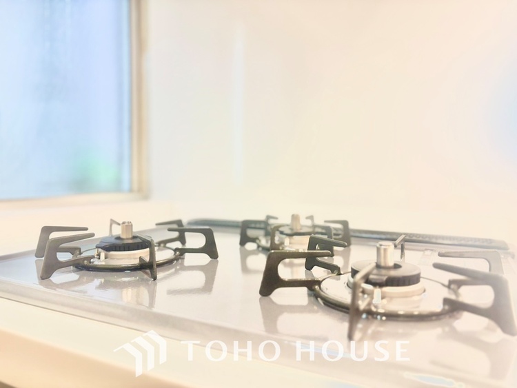 キッチン 【KITCHEN】◆家族のおはよう◆の声を笑顔で迎えてあげられるシステムキッチン。朝ごはんが楽しみでちょっと早起きしたくなるんです。