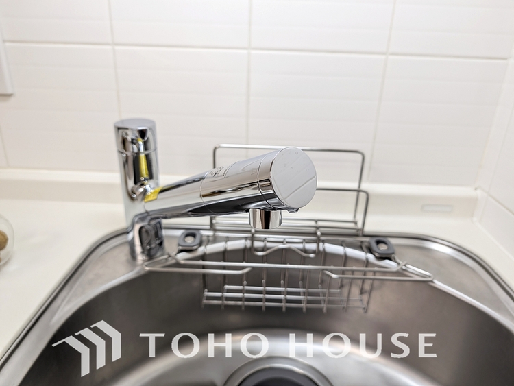 キッチン あなたの創造性を刺激する舞台。最新の機能と美しいデザインが融合し、料理の時間を至福の瞬間に変えます。