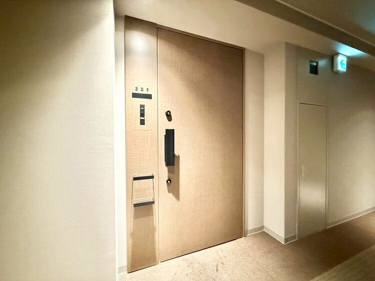 玄関 清潔感のある落ち着いた雰囲気の玄関です。