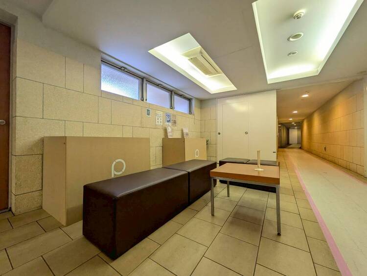 その他 館内は静寂な中が保たれており、管理が行き届いている印象を受けました。