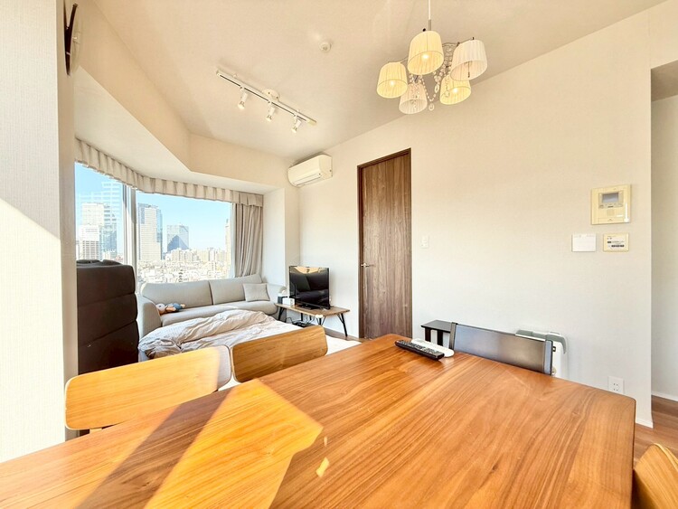 居間 快適に・伸びやかに。心の潤いを求める方々へ。