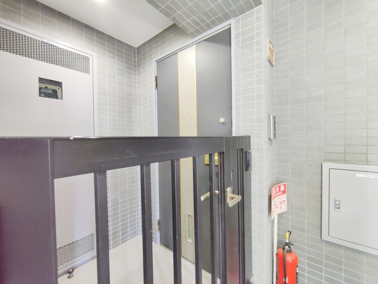 その他 清潔感のある落ち着いた雰囲気の玄関です。