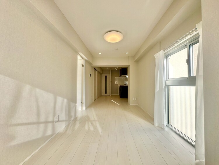 居間 充実した生活は伸びやかな居室空間から始まります。