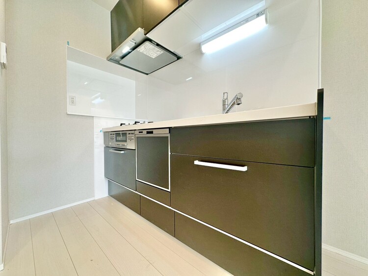 キッチン 使いやすくスタイリッシュなキッチン空間になっております。