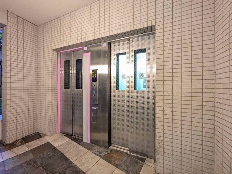 その他 エレベーター完備のため荷物が多くなっても安心。