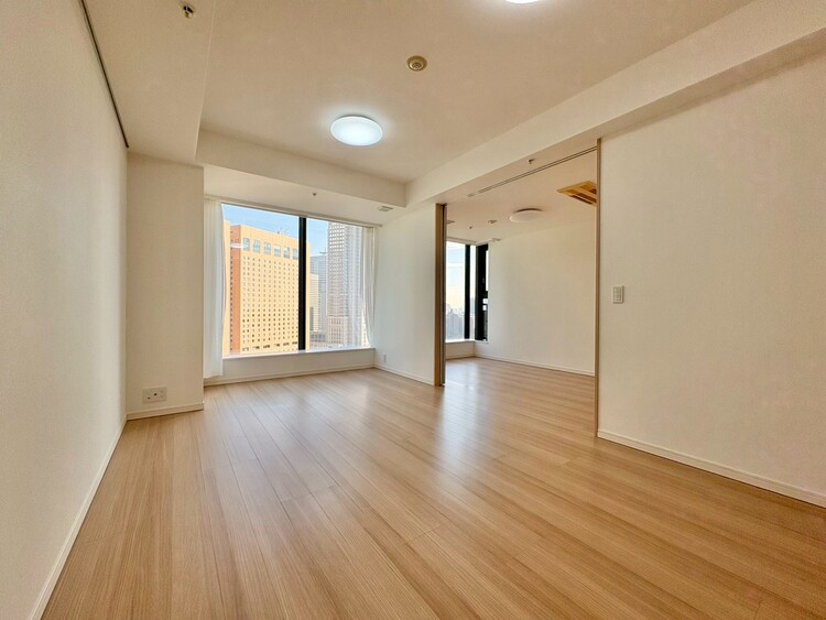 居間 居心地の良い空間に仕上がっております。