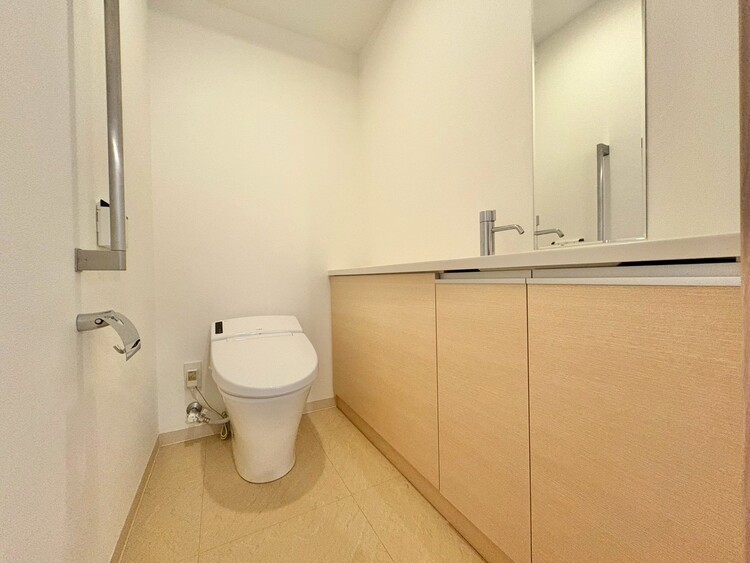 トイレ 清潔感の高いお手洗い。