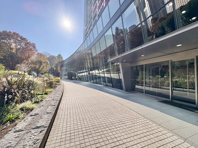 エントランス 上質感漂う玄関アプローチです。