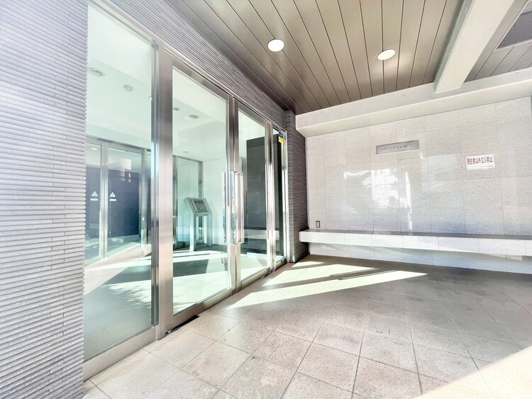 その他 館内は静寂な中が保たれており、管理が行き届いている印象を受けました。