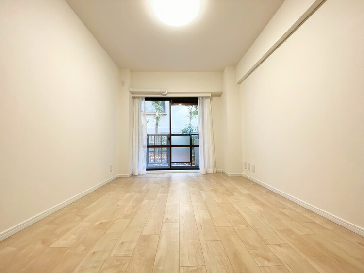 内装 【PRIVATE ROOM】◆属毛離裏◆子は父を手本とし、母に愛育されて成長する。家族の深い繋がり。いつまでも大切にしたい。