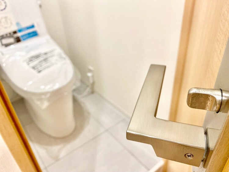 トイレ 【TOILET】◆快適◆な生活に不可欠。節水型の高性能トイレを新設。