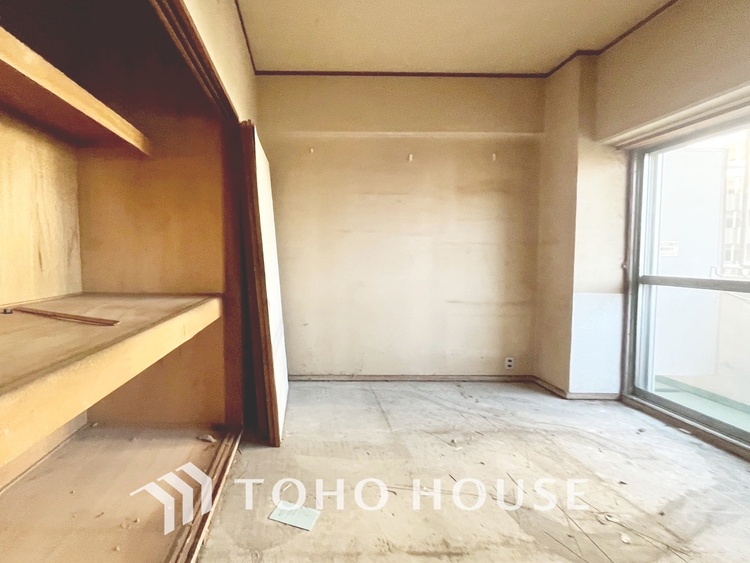 内装 現在改装中◆住む喜び、楽しさ、感動◆を君と共有したい。いつまでもずっと家族を見渡せるこの広い空間で。