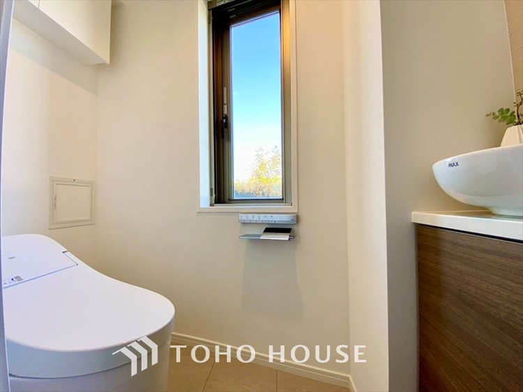 トイレ 【TOILET】◆快適◆な生活に不可欠。節水型の高性能トイレを新設。