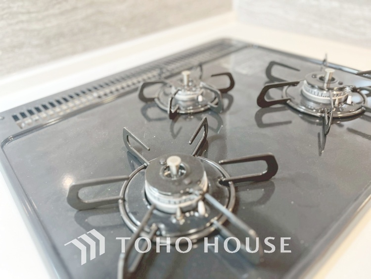 キッチン 【KITCHEN】◆家族のおはよう◆の声を笑顔で迎えてあげられるシステムキッチン。朝ごはんが楽しみでちょっと早起きしたくなるんです。