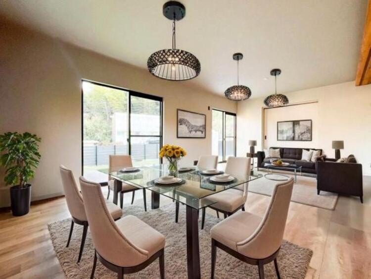 居間 本画像はCGで作成しており、実際に現地に家具は置かれておりません。また、価格に家具は含まれておりません。