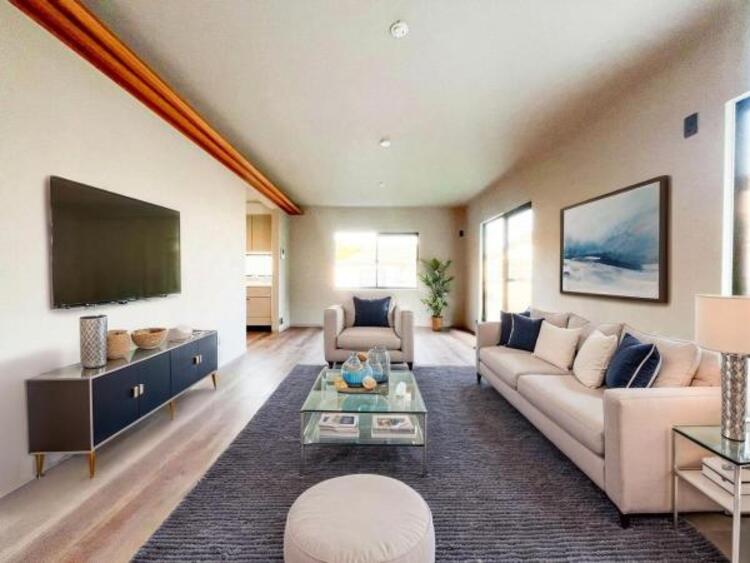 居間 本画像はCGで作成しており、実際に現地に家具は置かれておりません。また、価格に家具は含まれておりません。