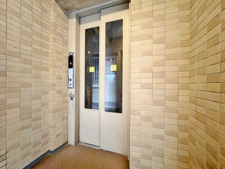 その他 エレベーターの管理も、きちんと行き届いてます。