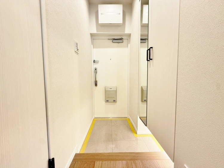 玄関 シューズボックスを完備した玄関です。