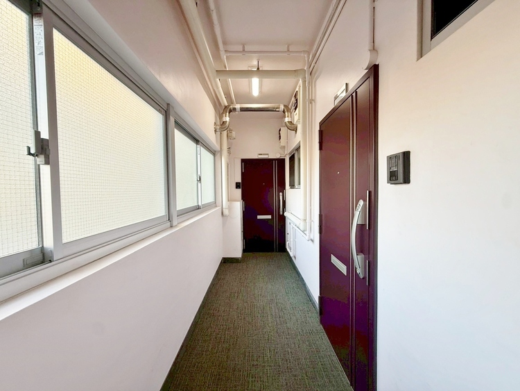 玄関 玄関を開ければ、そこは安らぎのご自宅。