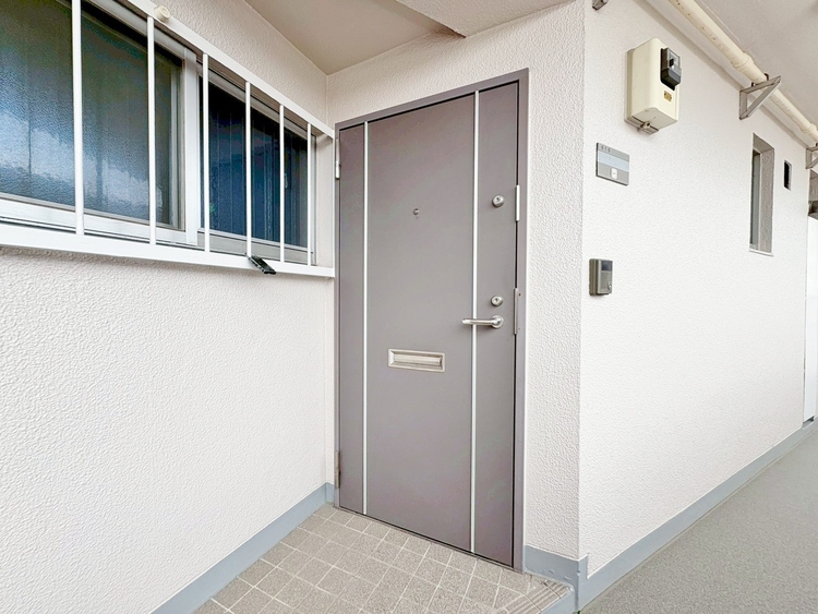 玄関 玄関を開ければ、そこは安らぎのご自宅。