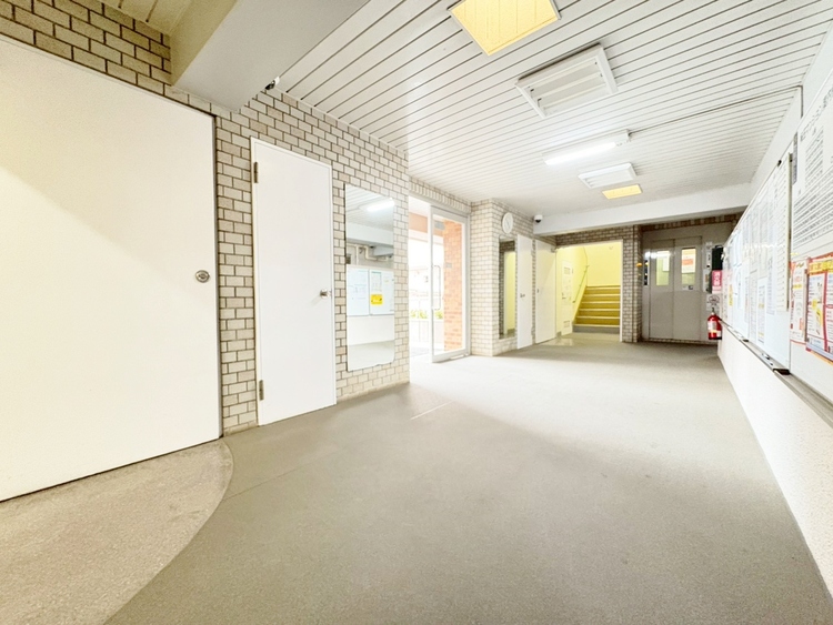 エントランス エントランスは、毎日の行き帰りで使う大事な空間です。