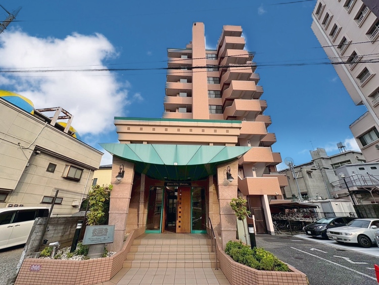 外観 ライフプランニングからローンまで、一貫してご説明させていただきます。お気軽にお問い合わせくださいませ。