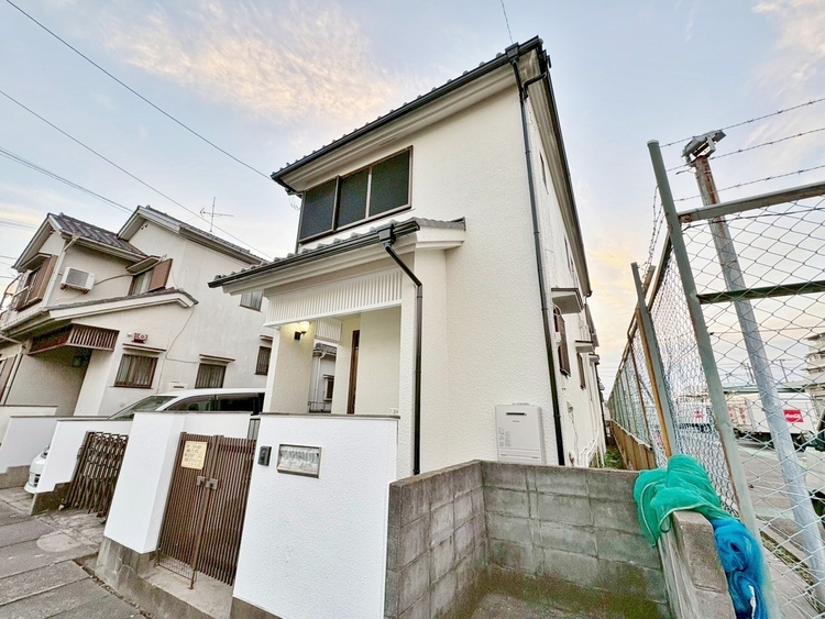 外観 ライフプランニングからローンまで、一貫してご説明させていただきます。お気軽にお問い合わせくださいませ。