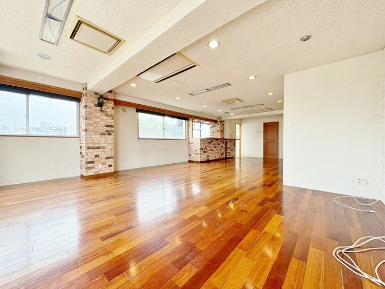 居間 「空間が織り成すひとつ先の住み心地」を演出します。