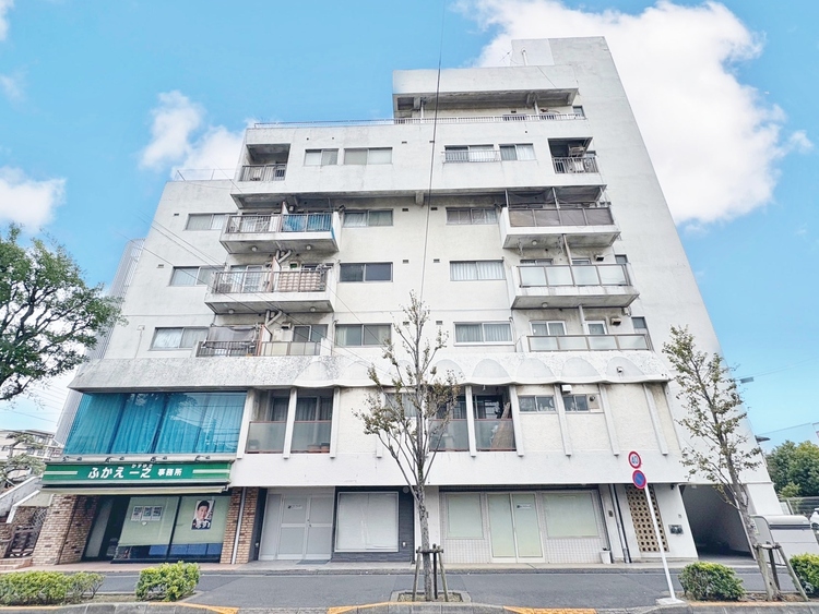 外観 資料には掲載していない情報が、現地にはたくさんあります。是非一度、現地をご確認ください。