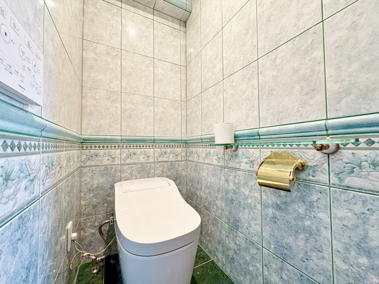 トイレ 暮らしの中のさりげないひとときの快適さにも、こだわりを、持って設備を配しております。