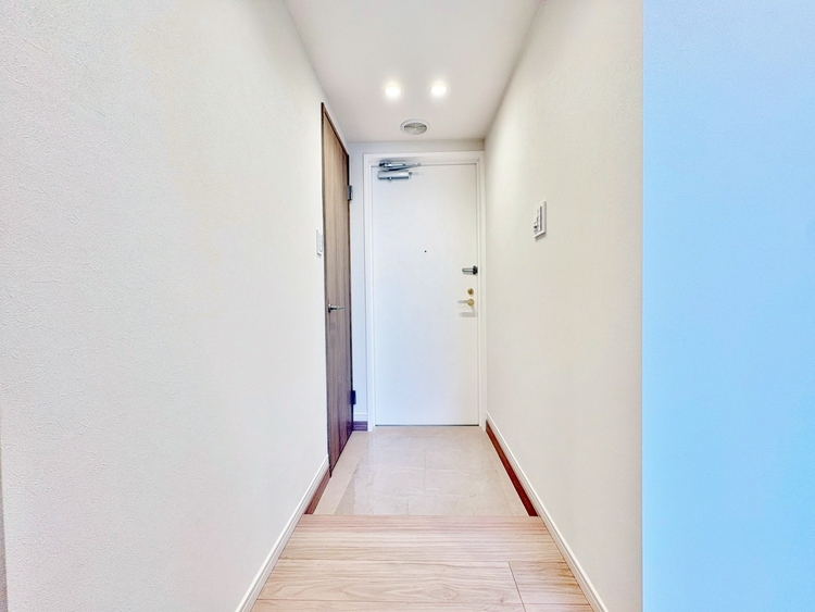 玄関 シューズボックスを完備した玄関です。