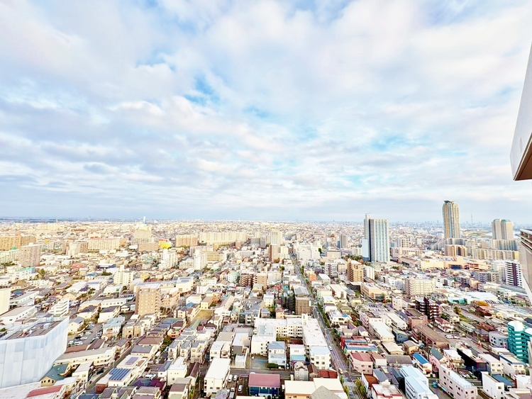 バルコニー 頬をなでる、優しい風を感じることが出来ます。