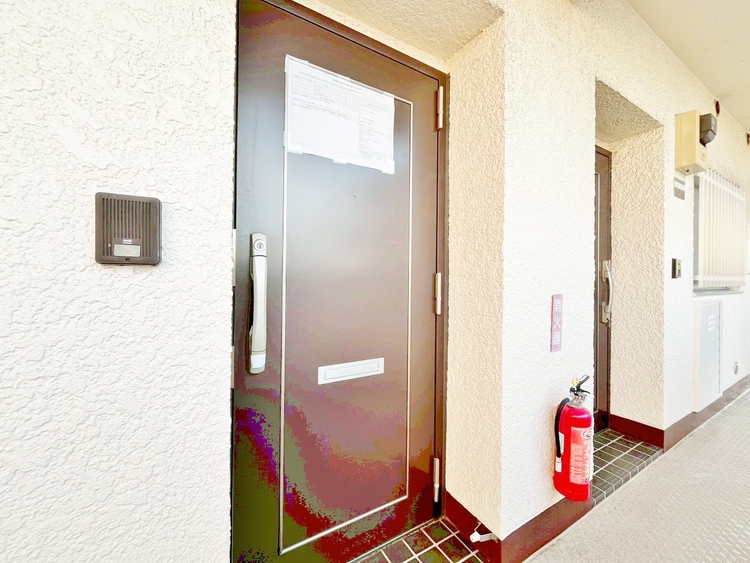 玄関 玄関を開ければ、そこは安らぎのご自宅。