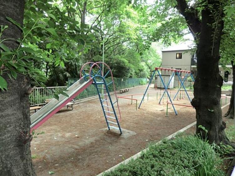 周辺 二本木第二公園	345ｍ