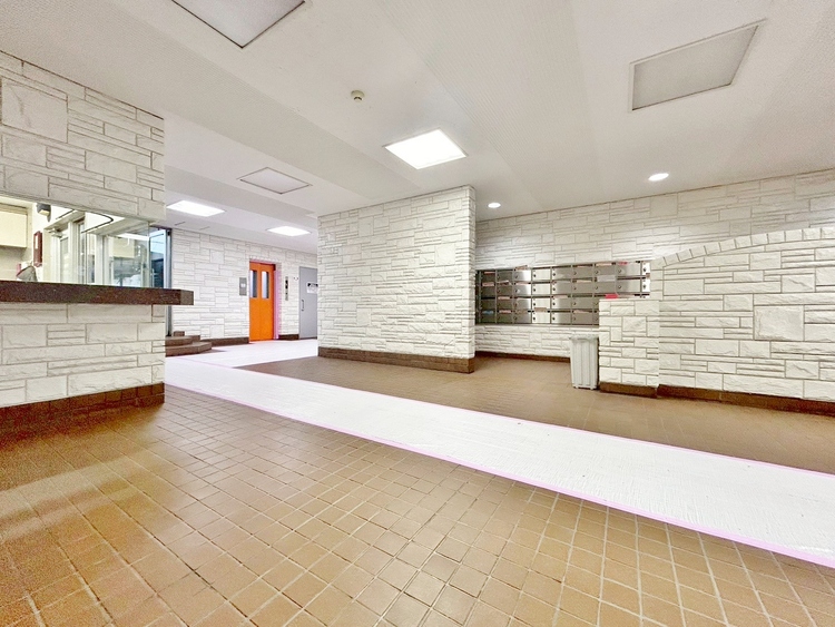 その他 館内は静寂な中が保たれており、管理が行き届いている印象を受けました。